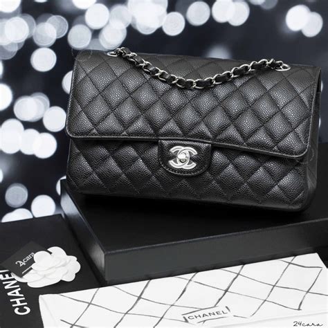 chanel 2.55 flap bag caviar